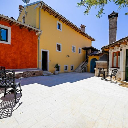 Casa Degli Artisti Hotel Rovinj Bagian luar foto