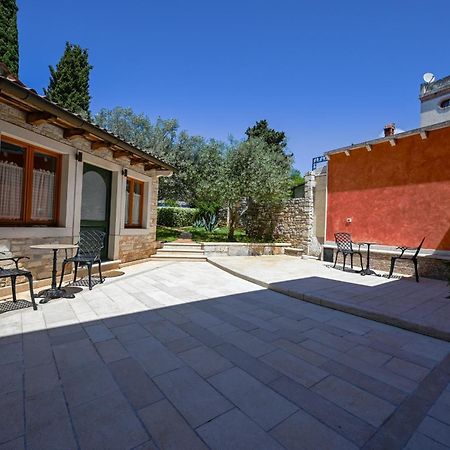 Casa Degli Artisti Hotel Rovinj Bagian luar foto