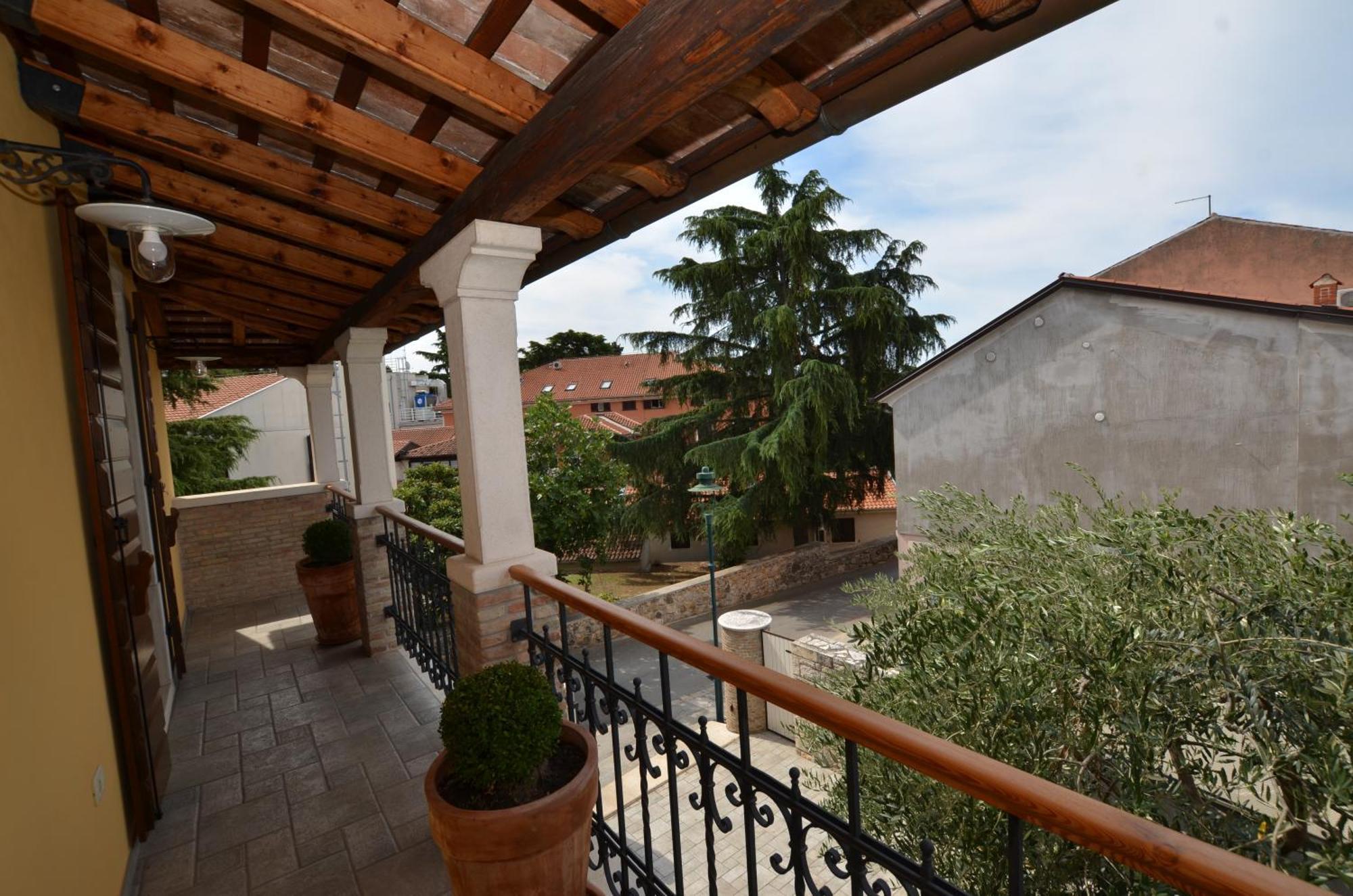 Casa Degli Artisti Hotel Rovinj Bagian luar foto